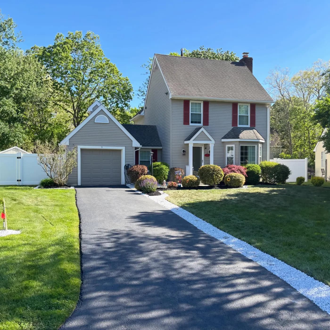 Finished driveway hardscaping that improves curb appeal in New Jersey